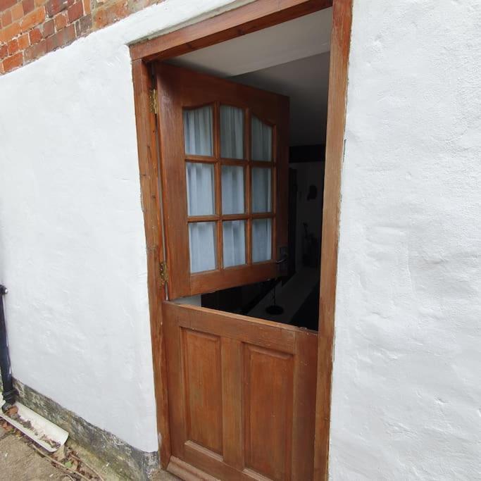 Priory Cottage Westbury  Exterior photo